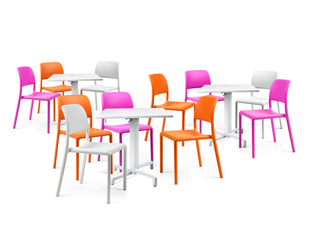 Стул пластиковый Riva Bistrot белый