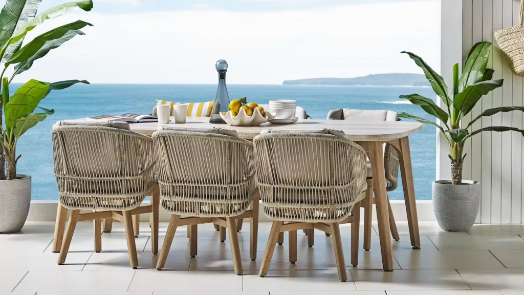 Кресло обеденное деревянное с подушками Mali натуральный