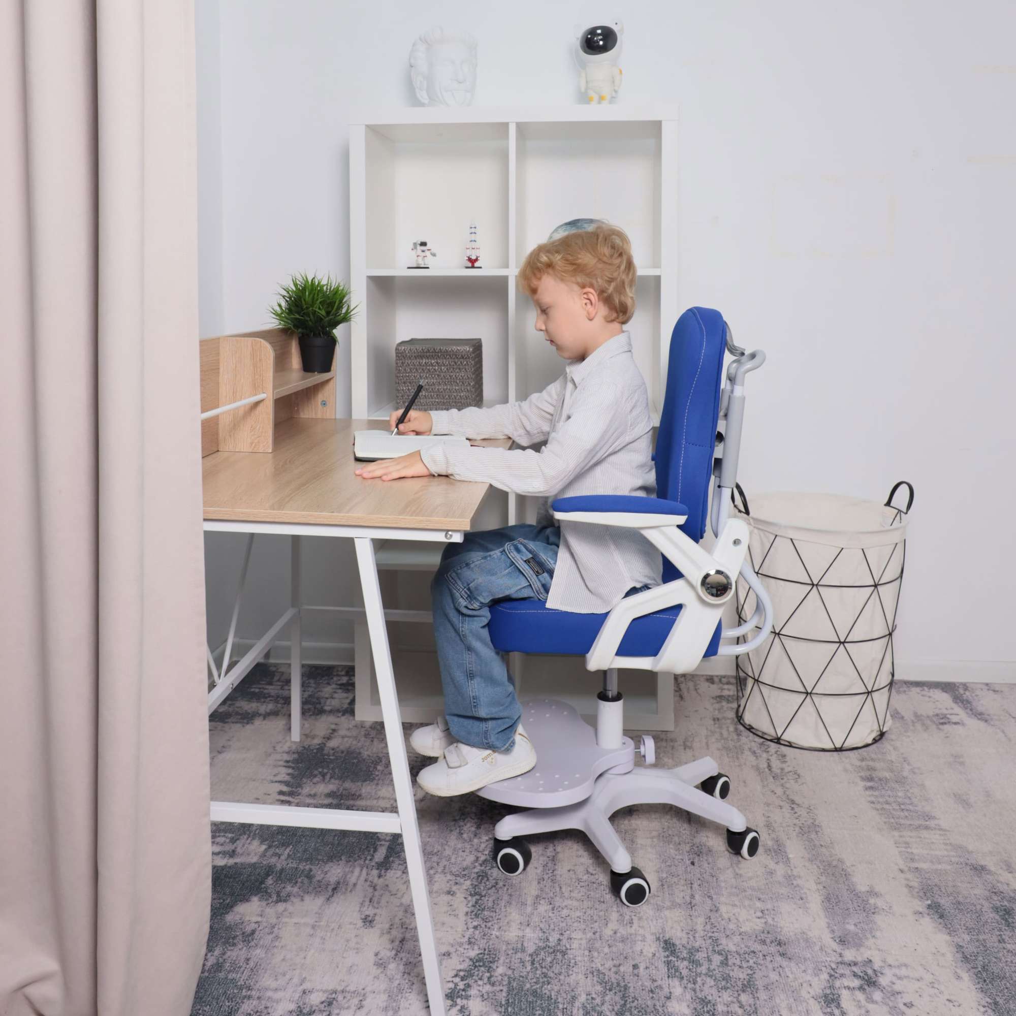 Кресло поворотное Swan, синий, ткань