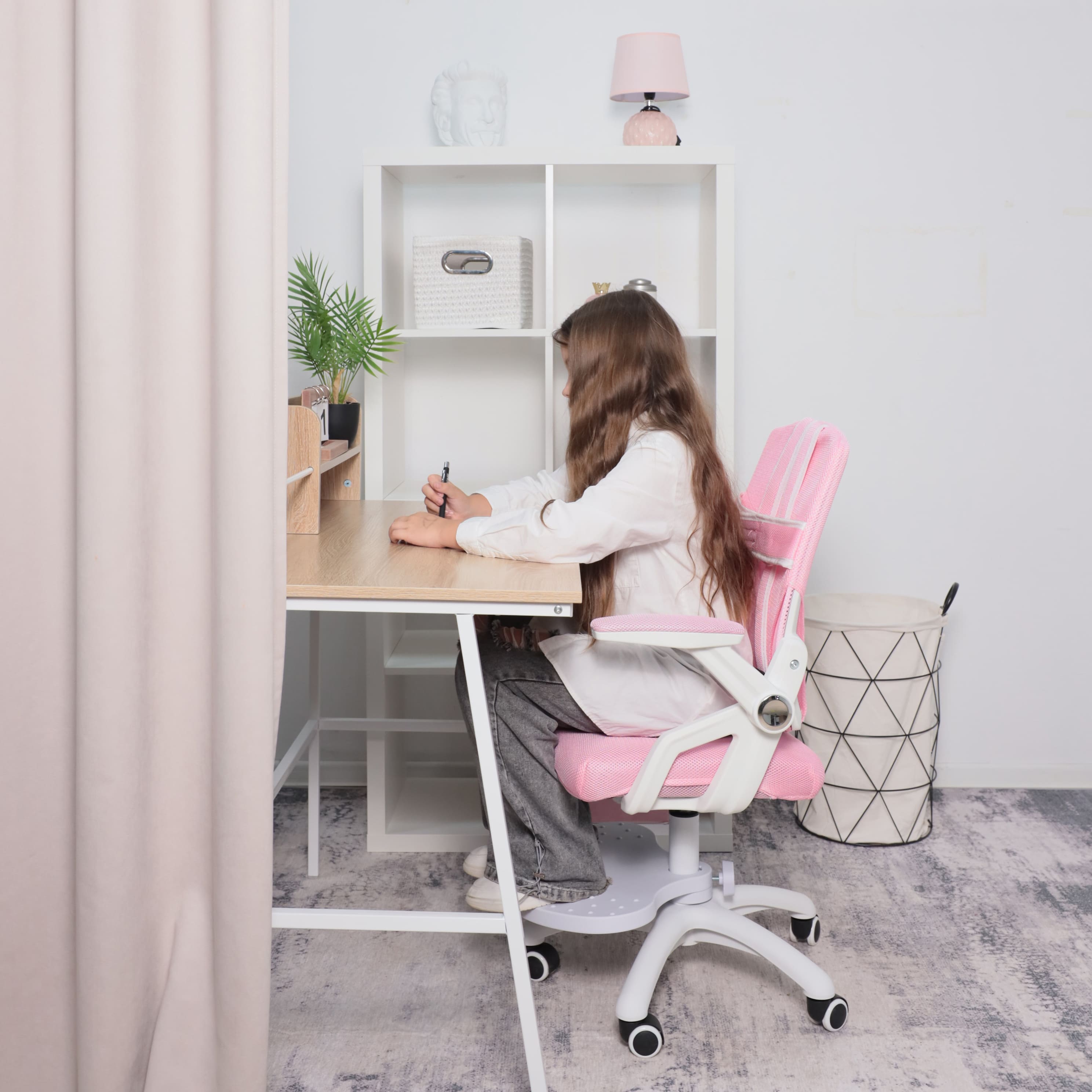 Кресло поворотное Moon, розовый, сетка