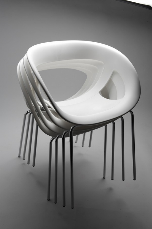 Кресло пластиковое Moema 69 тортора