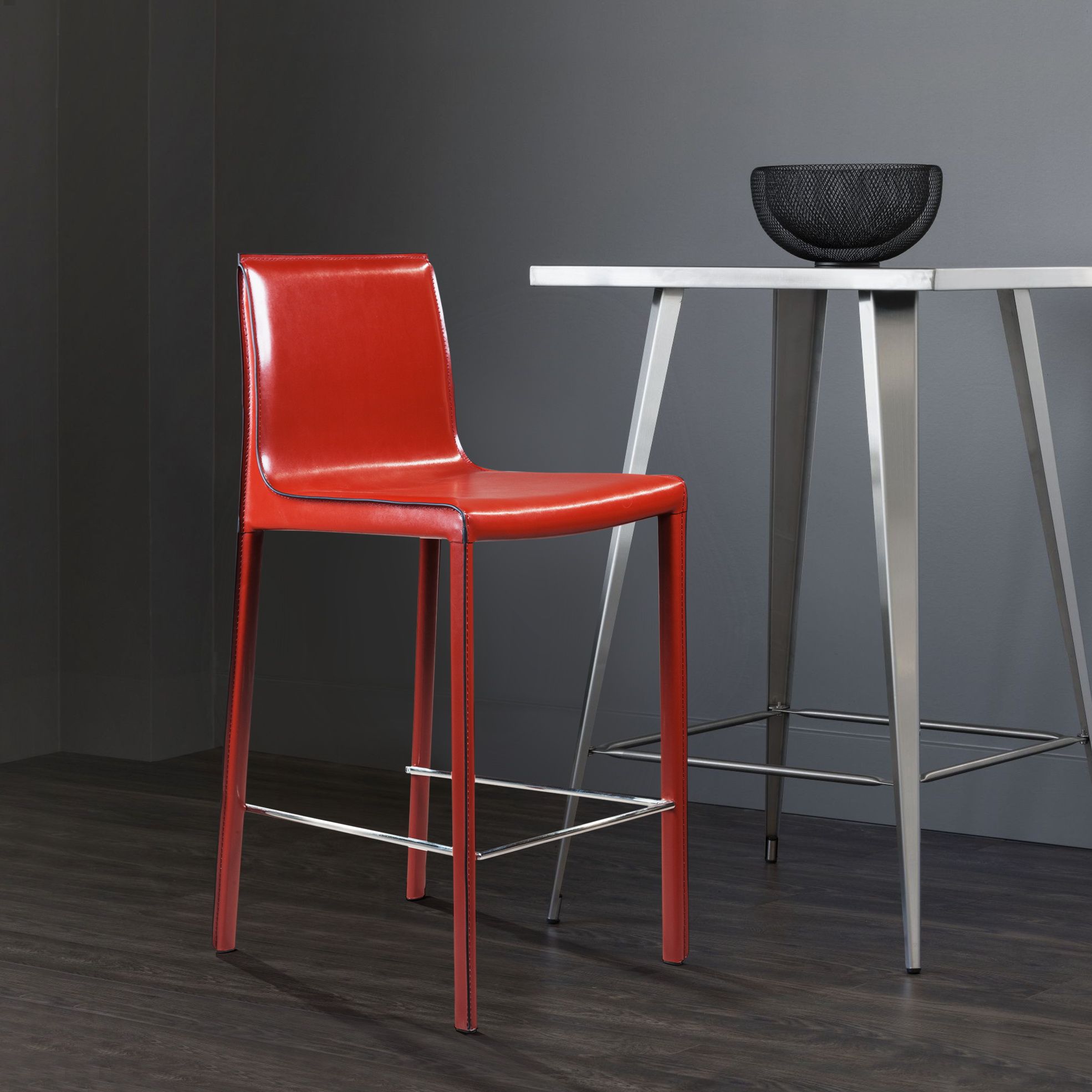 Стул полубарный Барри, кожа ретро-красный