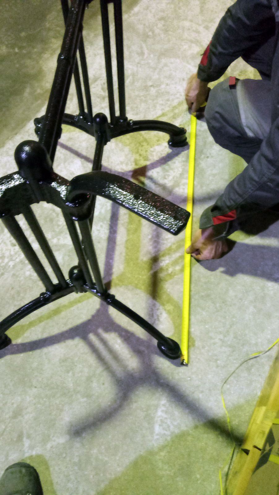 Подстолье 1235EM