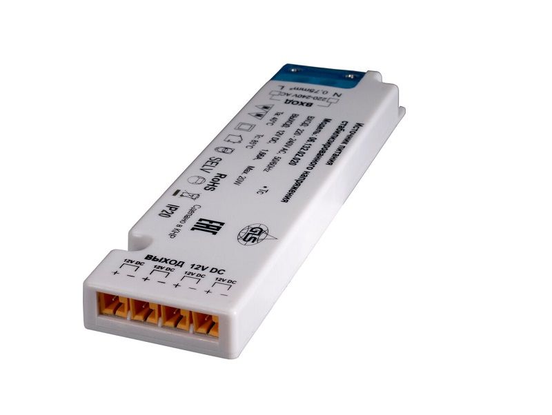 LED 12V 20W . . . 4 L815