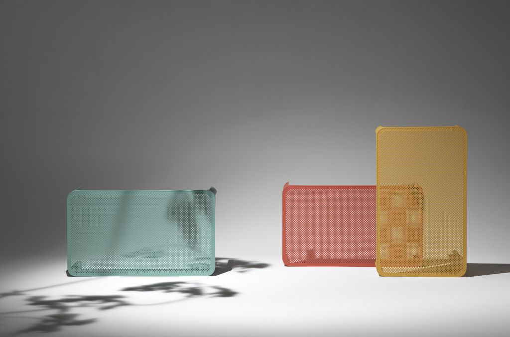 Столик пластиковый журнальный Net Table 100 горчичный