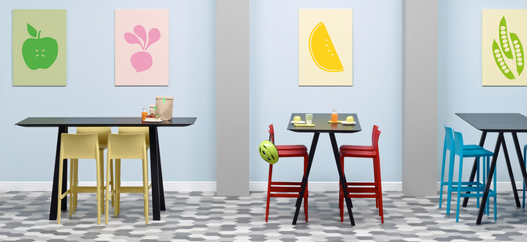 Стул пластиковый барный Volt оранжевый