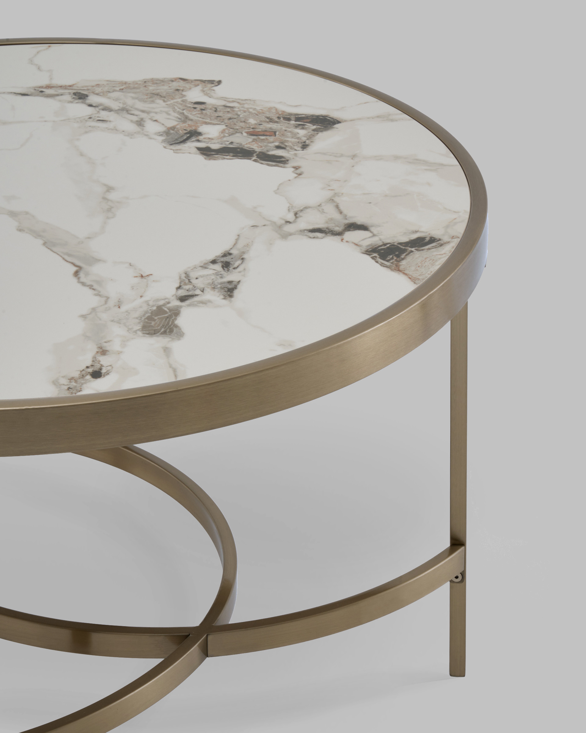 Журнальный столик Адриана 80*80 см светлая керамика