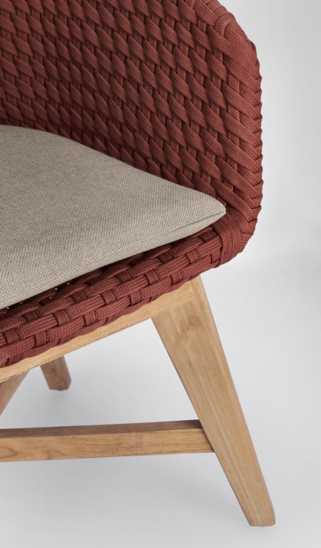 Кресло плетеное с подушкой Coachella натуральный, алый