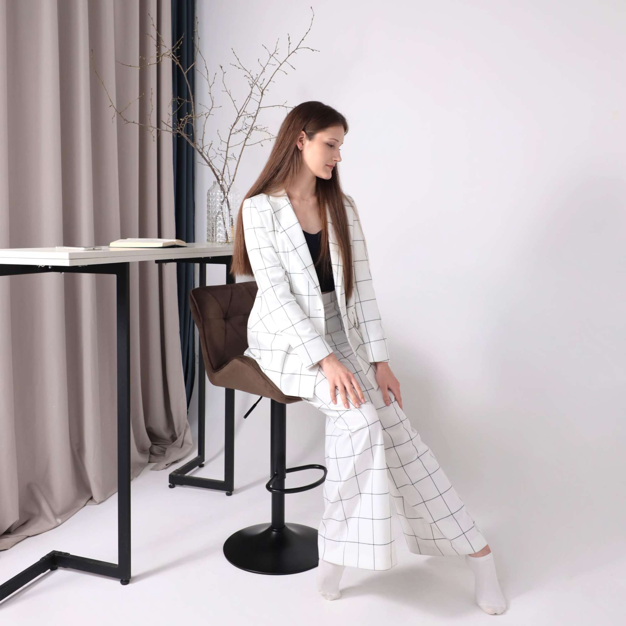 Стул барный Berlin, шоколадный, велюр