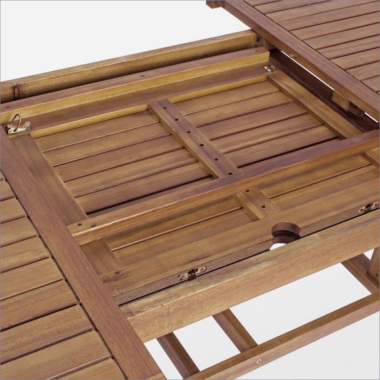 Стол деревянный обеденный Noemi 