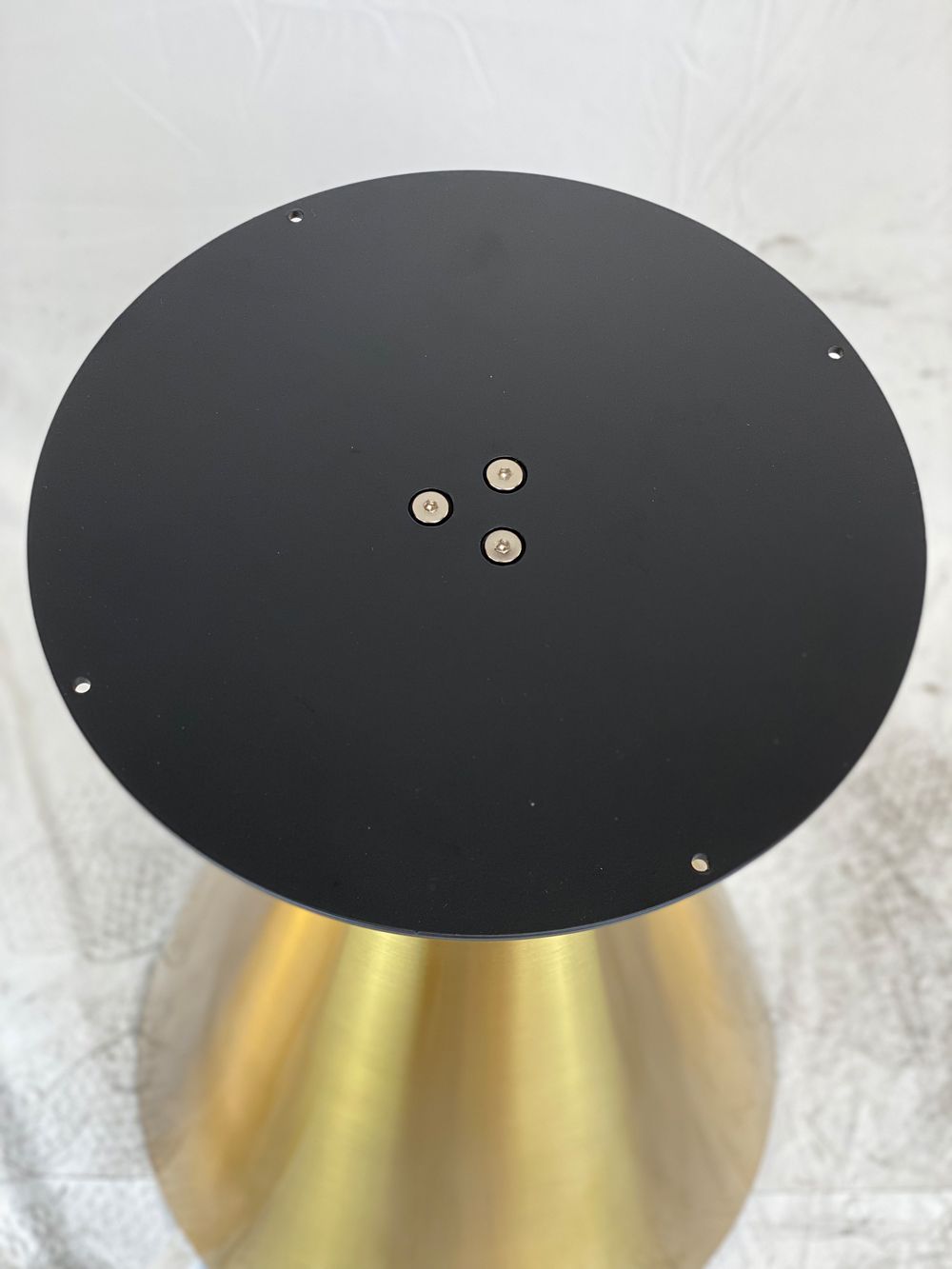 Подстолье 2108EM