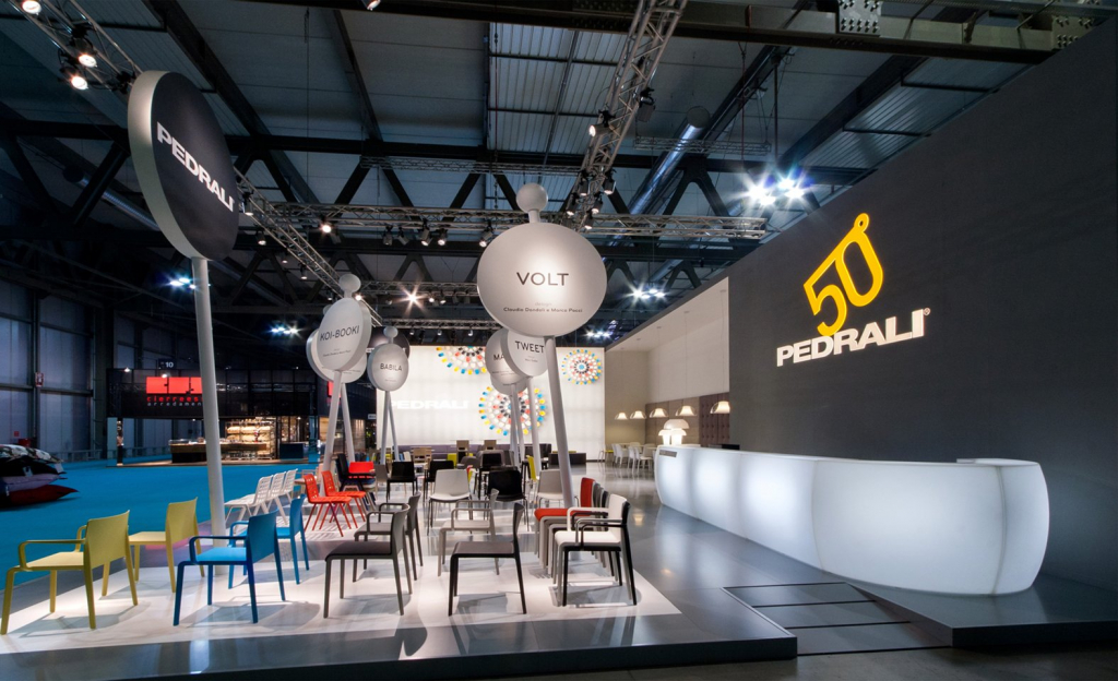 Стул пластиковый Volt серый