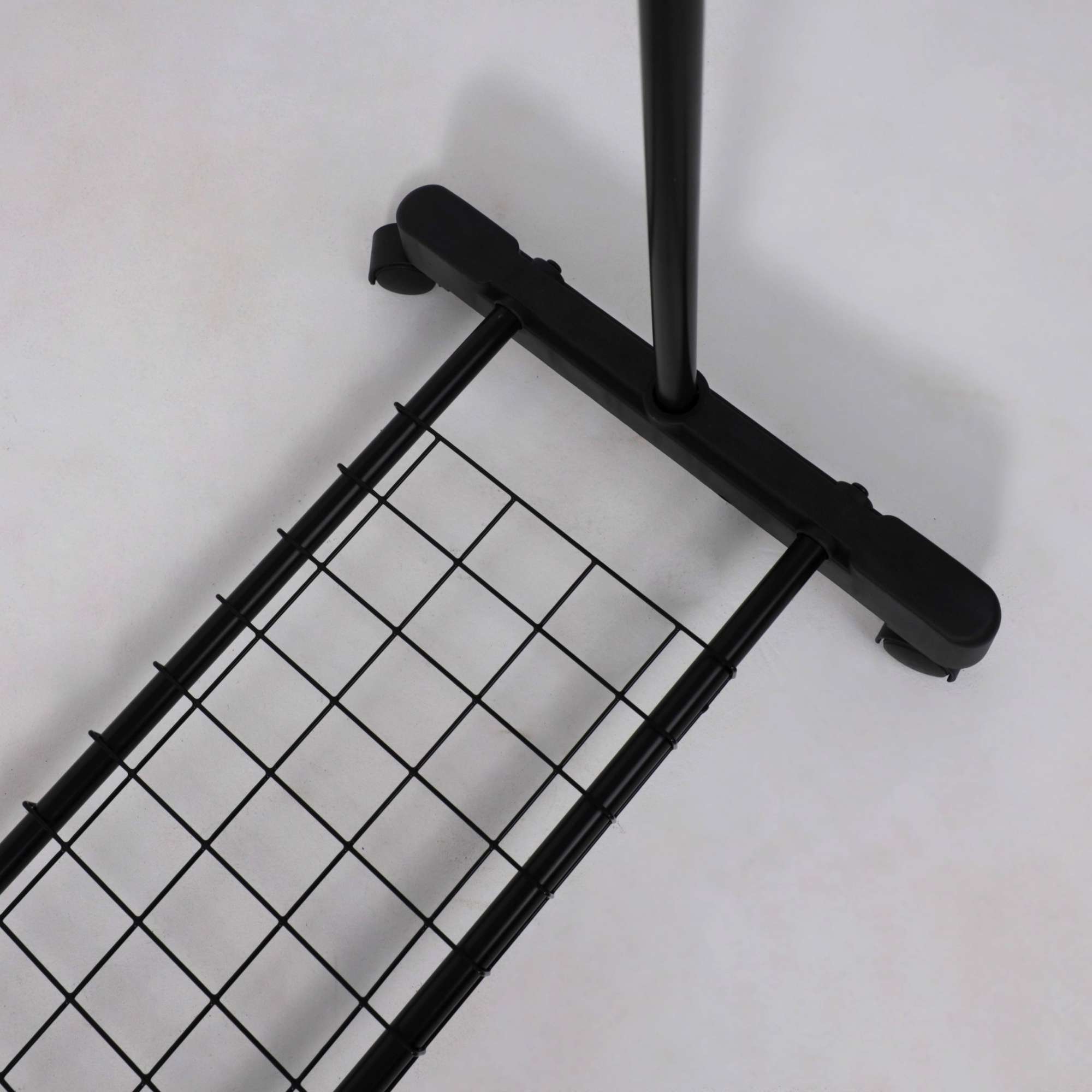 Стойка для одежды MELODIE, чёрный