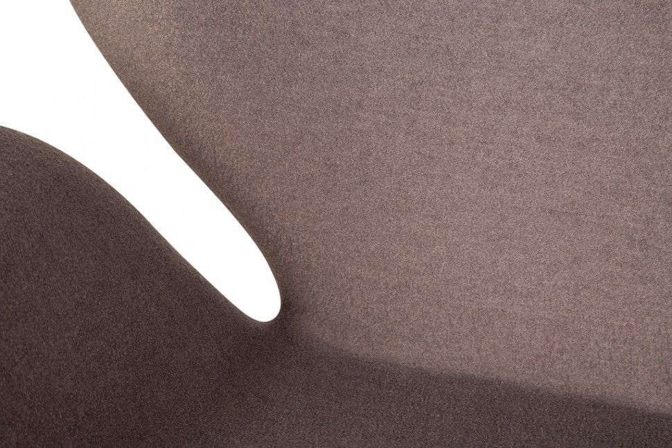 Кресло с обивкой Swan (Arne Jacobsen) A062