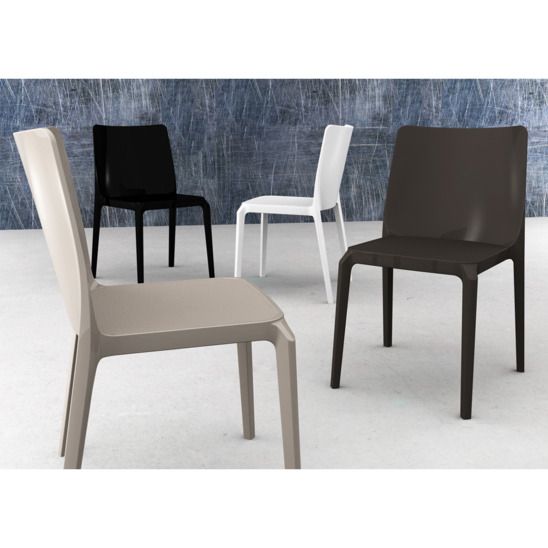 Стул пластиковый Blitz, черный