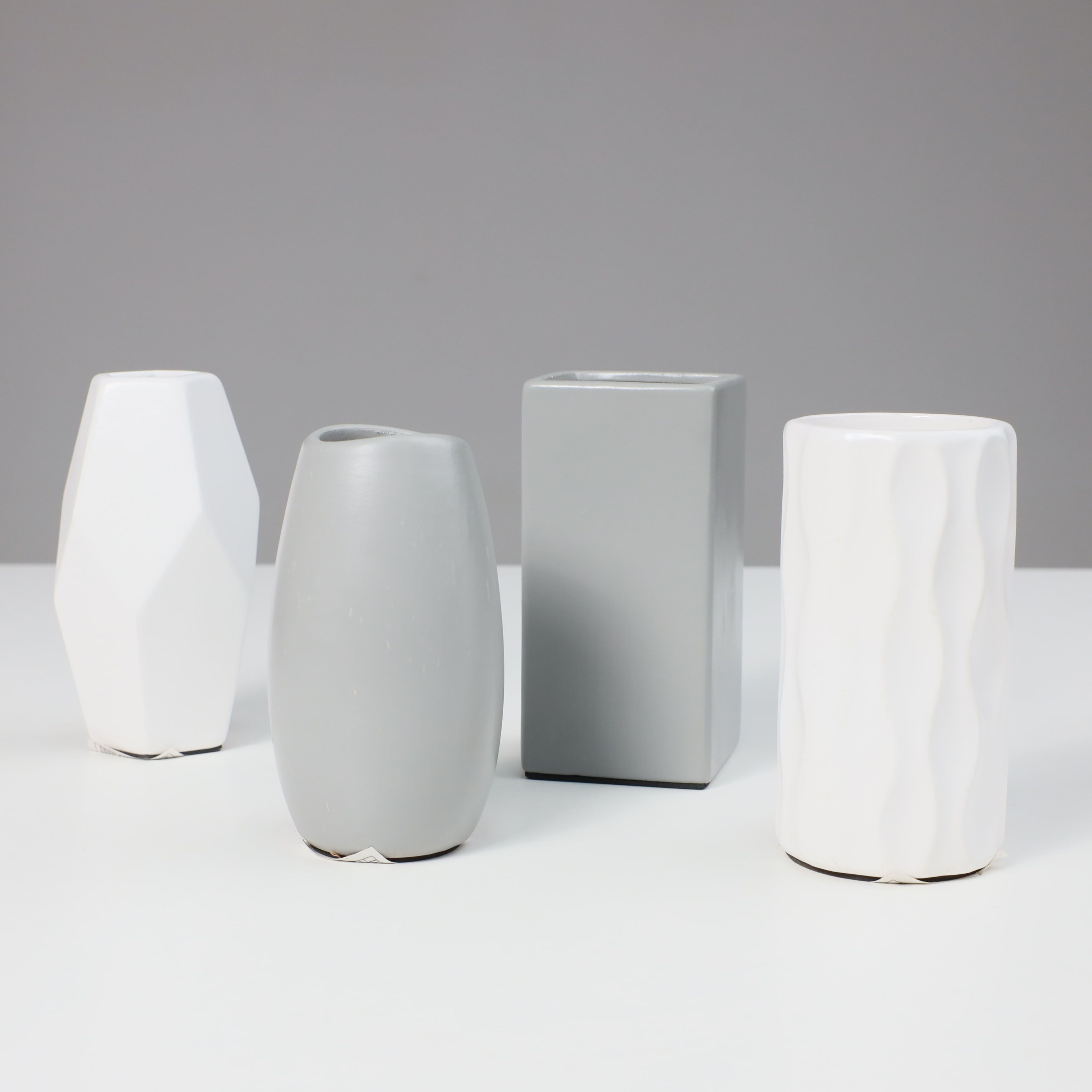 Ваза керамическая EASY, серый, 7.8*15см