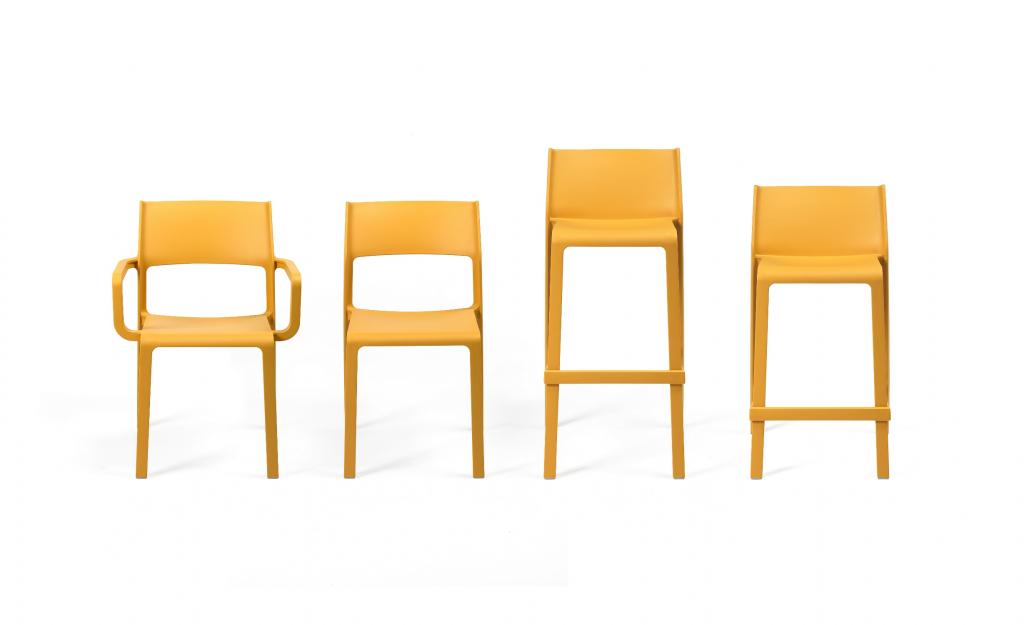 Стул пластиковый полубарный Trill Stool Mini горчичный