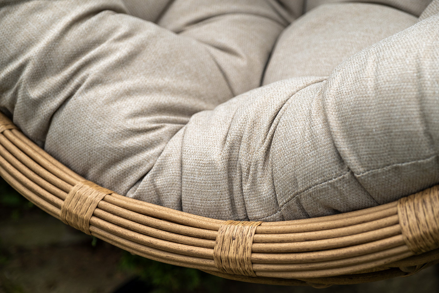 "Венеция" подвесное кресло-кокон из искусственного ротанга