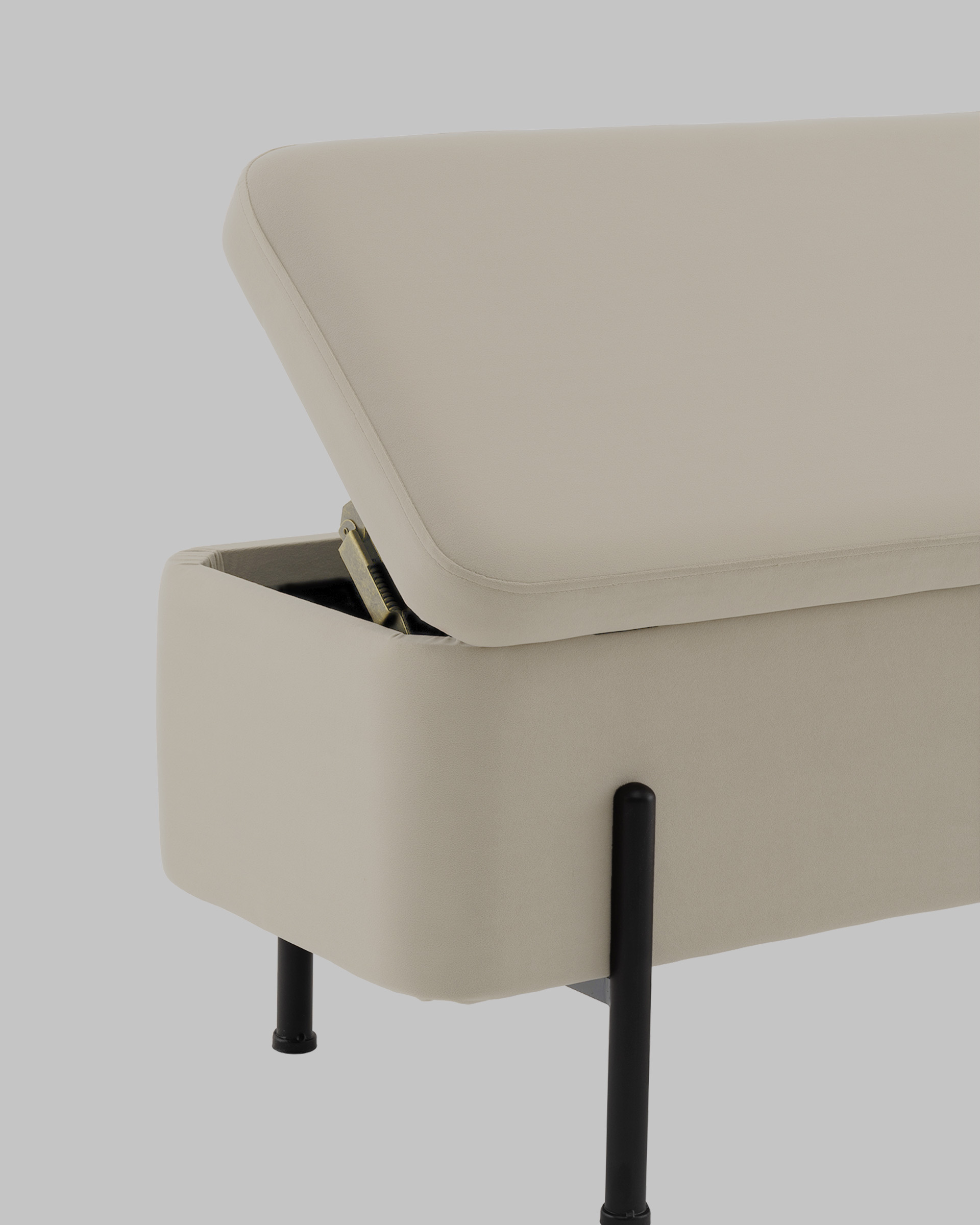 Банкетка Болейн с ящиком велюр бежевый черные ножки