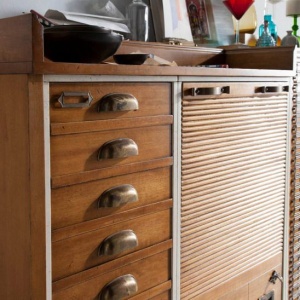 Сервант Шеффилд