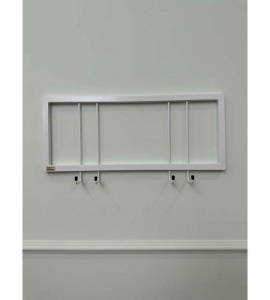 Вешалка настенная металлическая с крючками -60 (белый) цена 1 600 ₽ Вешалка настенная металлическая с крючками -60 (белый)