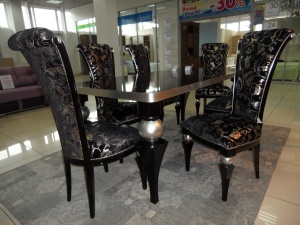 3224/TR Стол, черный с серебром