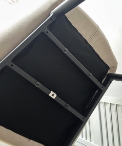 Стул ВОЛКАНО (VOLCANO) Белый Wales-101, ткань/светло-беж Maison 09, экокожа/  черный каркас, DISAUR