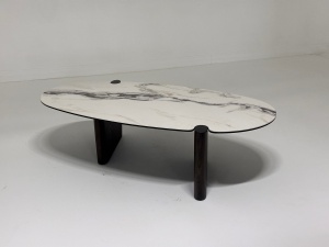 Стол кофейный ARN FENDI WHITE керамика на стекле/массив/ МДФ, облицованный дубовым шпоном ®DISAUR