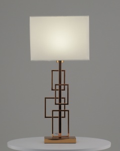 Лампа настольная Moderli V11136-1T Nemesia