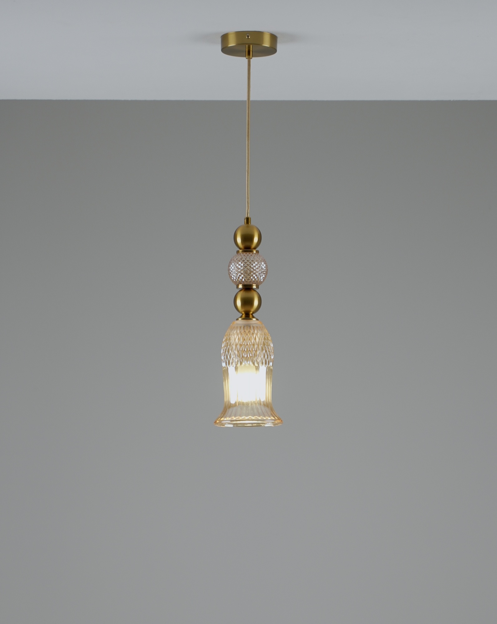 Светильник подвесной Moderli V10907-P Glassy