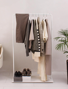 Вешалка напольная Отрада с полкой для обуви из ЛДСП, 920х330х1500Н, белая/белая