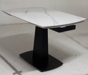 Стол BALDE 120 MATT WHITE MARBLE SOLID CERAMIC / BLACK, ®DISAUR