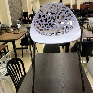 Стул белое кружево