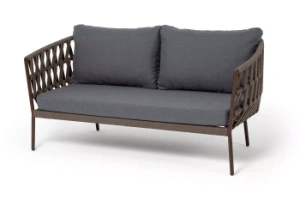 "Диего" диван 2-местный плетеный из роупа, каркас алюминий коричневый (RAL8016) муар, роуп коричневый круглый, ткань темно-серая 027цвет коричневый