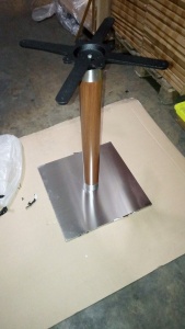 Подстолье 1085EM