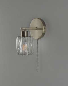 Светильник настенный Moderli V11710-1W Prismique