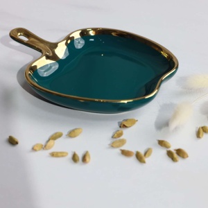Блюдо фигурное MOONSHINE, керамика, темно-зеленый+золото, 18см