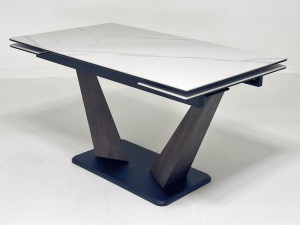 Стол ВИРДЖИНИЯ 140 цвет MATTE БЕЛЫЙ МРАМОР, керамика / ЛЕСНОЙ ОРЕХ, ЧЕРНЫЙ