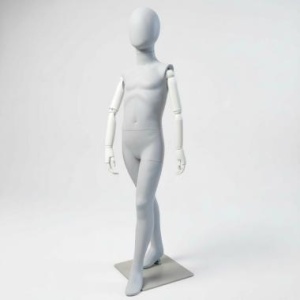 MA-33 Манекен детский матовый с тканевым торсом и деревянными руками