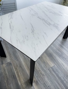 Стол CREMONA 180 KL-99 Белый мрамор матовый, итальянская керамика / черный каркас, ®DISAUR