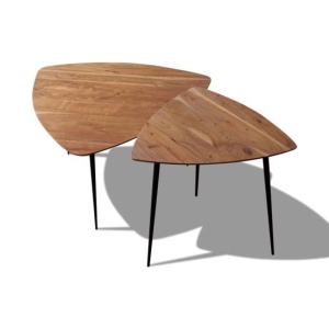 Столики из массива акации в скандинавском стиле