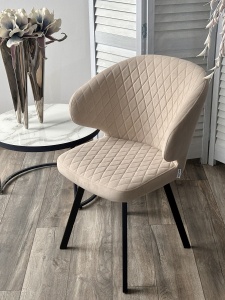 Стул ХИЛТОН 360 град., цвет B03 Бежевый, велюр / черный каркас