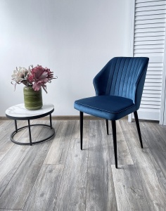 Стул СИЭТЛ -В (SEATTLE-V) СИНИЙ #29, велюр / черный каркас