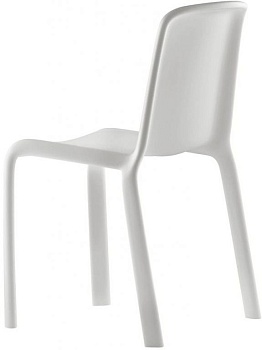 Стул пластиковый Snow бежевый