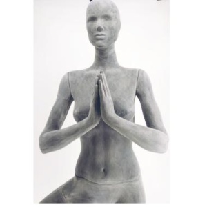 F07127 Манекен женский "Йога" с имитацией лица, стекловолокно