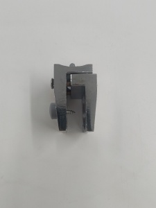 P 2703(10-16) \ Держатель панелей