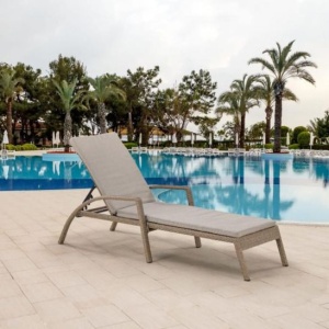 Шезлонг-лежак плетеный Барри, светло-коричневый