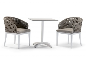 Кресло плетеное с подушкой Maiorca