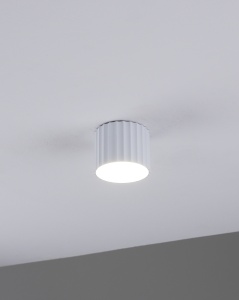 Спот Moderli V11884-1C Cora